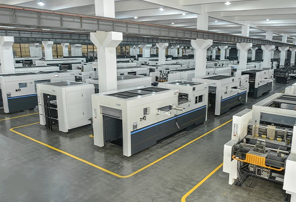 Mass production workshop of fully automatic flatbed die-cutting machines for packaging industry