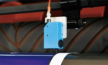 Photoelectric Tracking System (Optional)