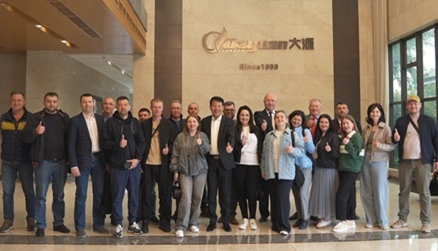 Russian-Packaging-Industry-Delegation-Inspects-Dayuan-Machinery