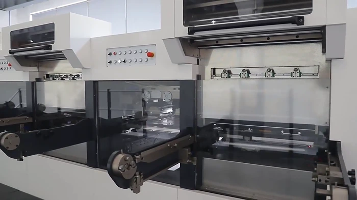 High Precision Holographic Hot Stamping Die Cutting Machine